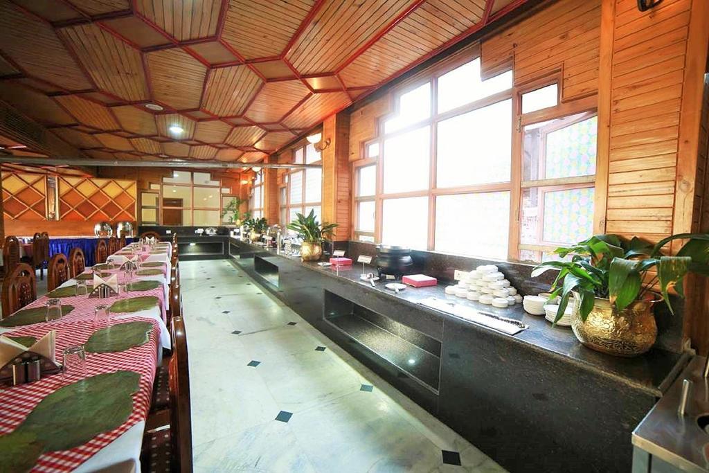 Bravia Hotel Manali Inn المظهر الخارجي الصورة