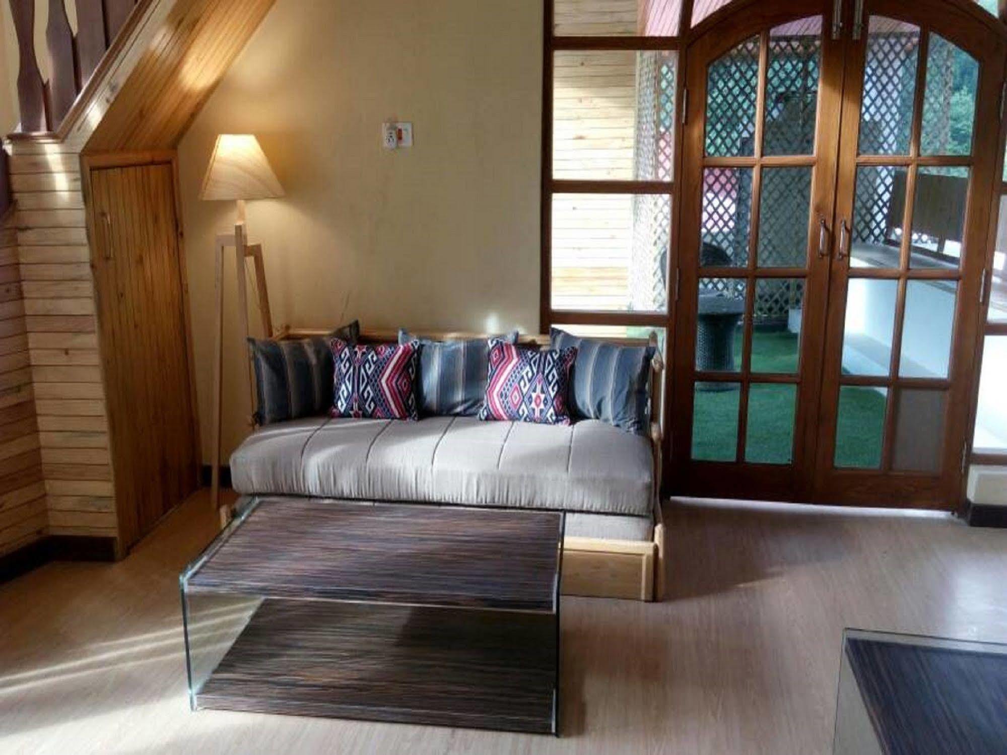 Bravia Hotel Manali Inn المظهر الخارجي الصورة